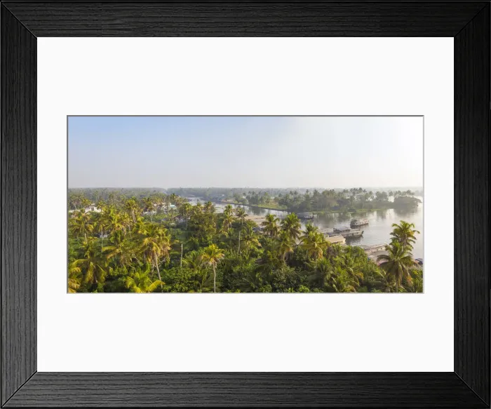 Framed Print : India, Kerala, Alappuzha (Alleppey), Houseboats on backwaters Framed Print : India, Kerala, Alappuzha (Alleppey), Houseboats on backwaters