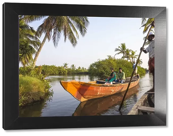 India, Kerala, Kollam, Munroe Island, Dug out canoe ride on backwaters