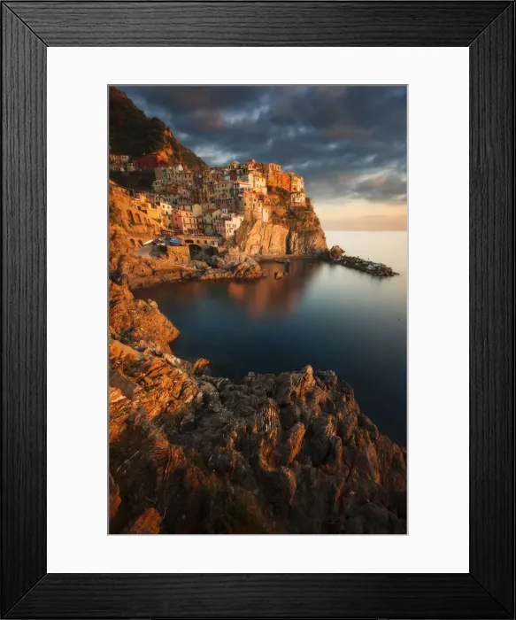 Framed Print : Coastal town of Manarola at sunset, Cinque Terre, Liguria, Italy