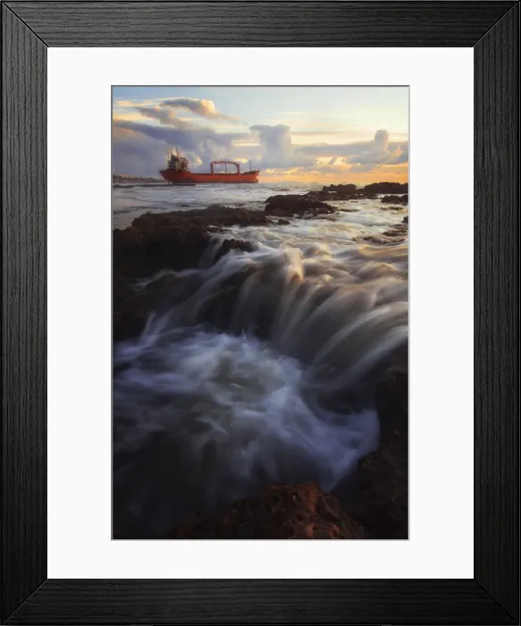 Framed Print : Stranded boat along the Tuscan coast at sunset, Livorno, Tuscany, Italy Framed Print : Stranded boat along the Tuscan coast at sunset, Livorno, Tuscany, Italy