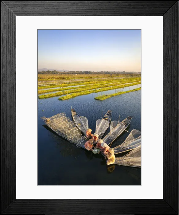 Framed Print : Elevated view of traditional fishermen on Lake Inle having a supper on boats together Framed Print : Elevated view of traditional fishermen on Lake Inle having a supper on boats together