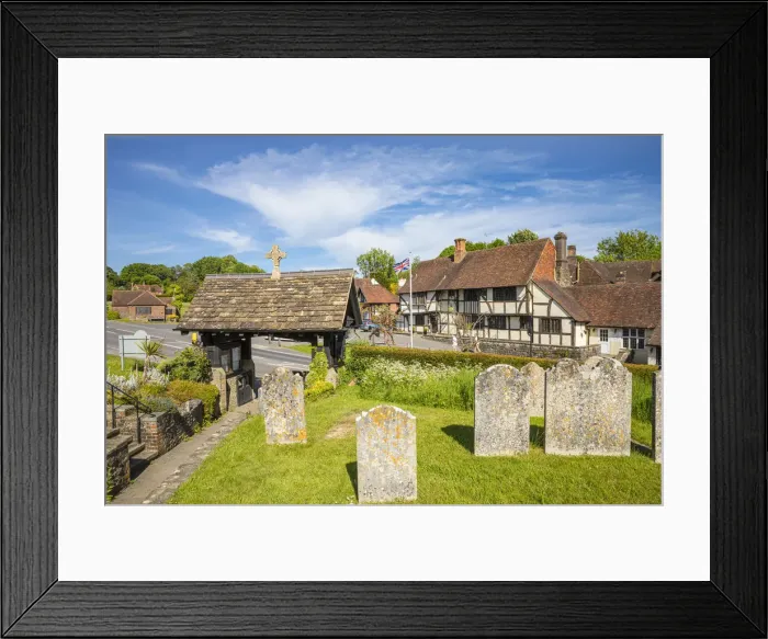 Framed Print : The 14th century Crown Inn Chiddingfold, Surrey, England, UK Framed Print : The 14th century Crown Inn Chiddingfold, Surrey, England, UK