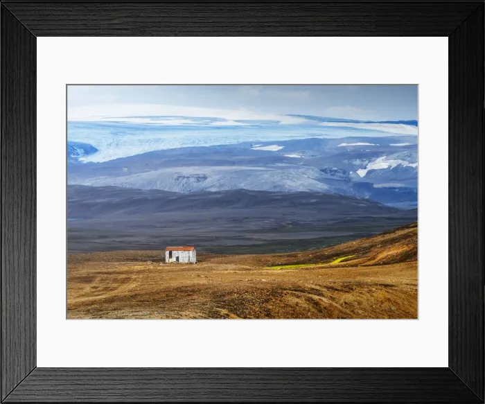 Framed Print : A lone cabin overlooking a glacier near Kerlingalfjoll, Iceland Framed Print : A lone cabin overlooking a glacier near Kerlingalfjoll, Iceland