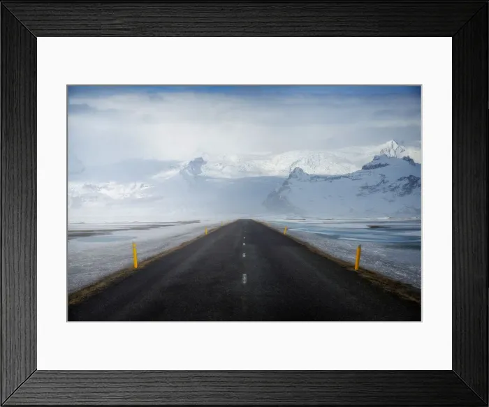 Framed Print : Road leading to the glaciers of Vatnajokull National Park, Iceland