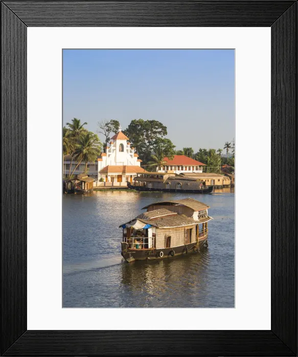 Framed Print : India, Kerala, Alappuzha (Alleppey), Alappuzha (Alleppey) backwaters Framed Print : India, Kerala, Alappuzha (Alleppey), Alappuzha (Alleppey) backwaters