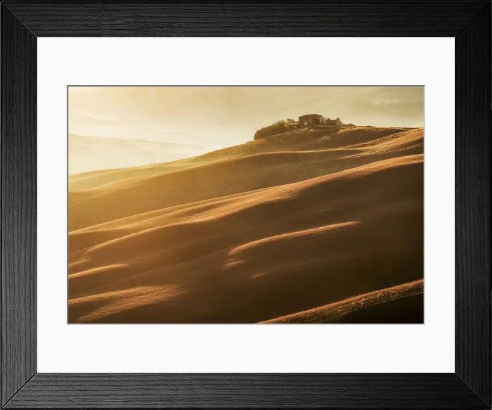 Framed Print : Farmhouse on top of a hill at sunrise in Tuscany, Italy
