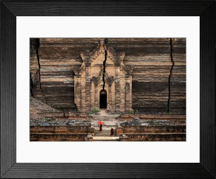 Framed Print : Two novice monks walking towards unfinished Pahtodawgyi pagoda known for a crack caused