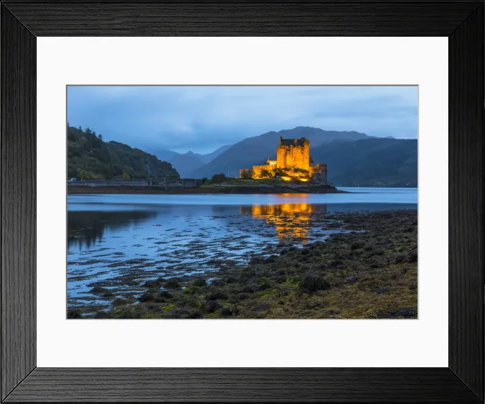 Framed Print : Eilean Donan Castle on Loch Duich, Dornie, Scotland, UK Framed Print : Eilean Donan Castle on Loch Duich, Dornie, Scotland, UK