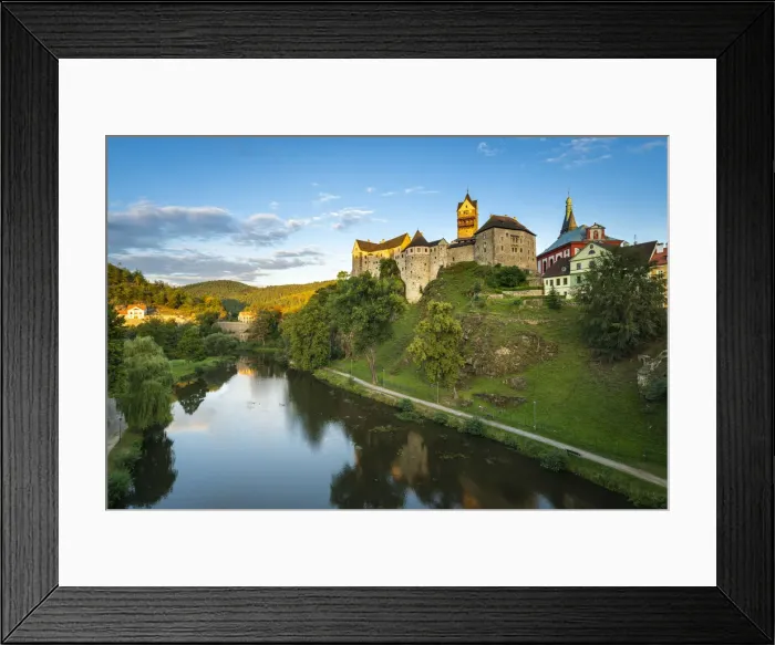 Framed Print : Scenic view of Loket Castle rising above Ohre river at sunset, Loket, Sokolov District Framed Print : Scenic view of Loket Castle rising above Ohre river at sunset, Loket, Sokolov District