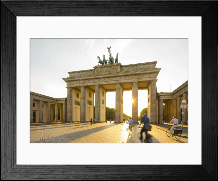 Framed Print : Brandenburg Gate, Berlin, Germany Framed Print : Brandenburg Gate, Berlin, Germany