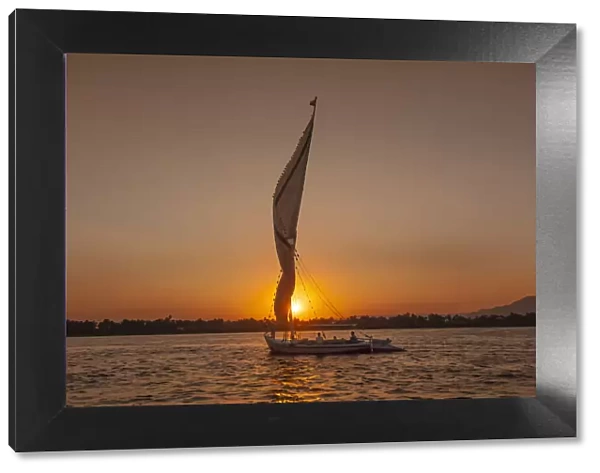 Africa, Middle East, Egypt, Luxor, sunset on Nile river