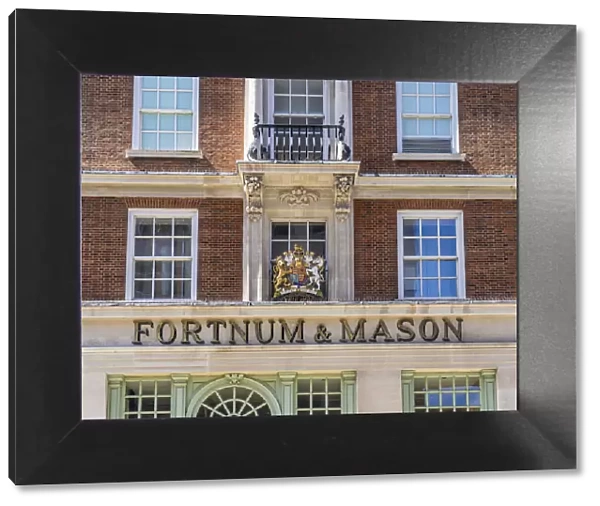 Fortnum and masons, Piccadilly, London, England, UK