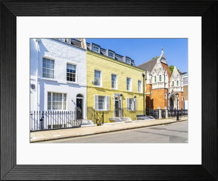 Framed Print : Building facade, Knightsbridge, London, England, UK Framed Print : Building facade, Knightsbridge, London, England, UK