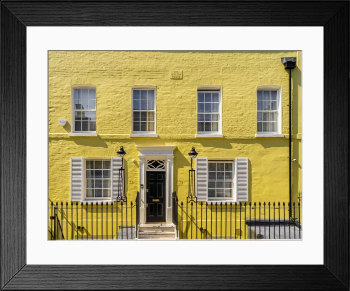 Framed Print : Building facade, Knightsbridge, London, England, UK Framed Print : Building facade, Knightsbridge, London, England, UK