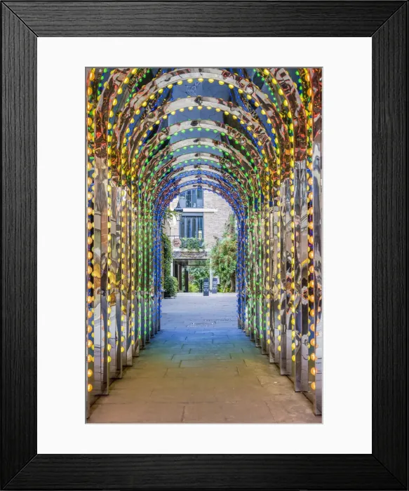 Framed Print : Infinity Chamber, Covent garden, London, England, UK Framed Print : Infinity Chamber, Covent garden, London, England, UK