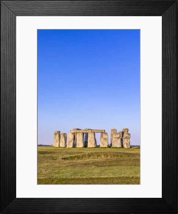 Framed Print : Stonehenge at sunrise, Wiltshire, England Framed Print : Stonehenge at sunrise, Wiltshire, England