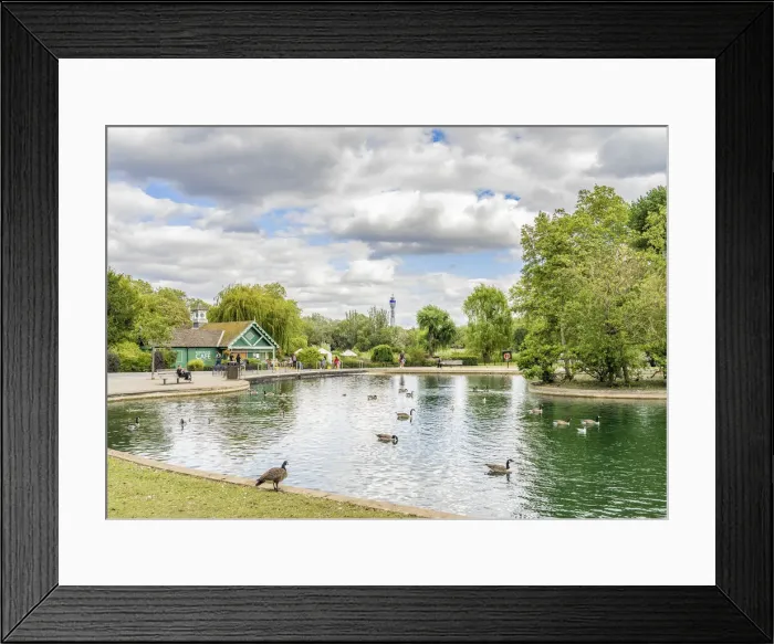 Framed Print : The Boating lake, Regents park, London, England, UK Framed Print : The Boating lake, Regents park, London, England, UK