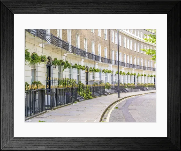 Framed Print : Cartwright Gardens, Bloomsbury, London, England, UK Framed Print : Cartwright Gardens, Bloomsbury, London, England, UK