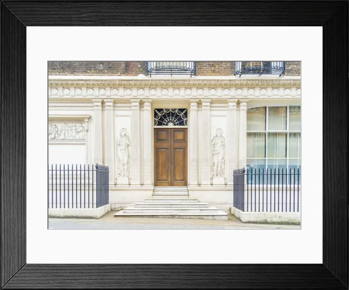 Framed Print : Wigmore Street, Marylebone, London, England, UK Framed Print : Wigmore Street, Marylebone, London, England, UK