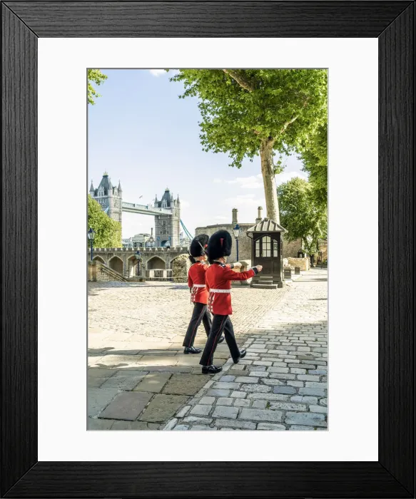 Framed Print : Queens Guards marching at the Tower of London, UNESCO World Heritage site, London Framed Print : Queens Guards marching at the Tower of London, UNESCO World Heritage site, London