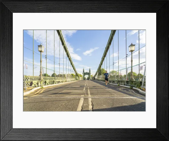 Framed Print : Hammersmith Bridge, Hammersmith, London, England, UK Framed Print : Hammersmith Bridge, Hammersmith, London, England, UK