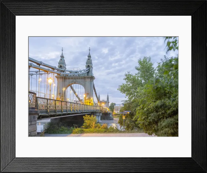 Framed Print : Hammersmith Bridge Illuminated at dusk, Hammersmith, London, England, UK Framed Print : Hammersmith Bridge Illuminated at dusk, Hammersmith, London, England, UK