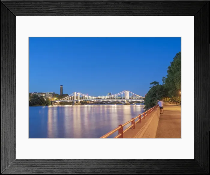 Framed Print : Chelsea Bridge illuminated at night, London, England, UK Framed Print : Chelsea Bridge illuminated at night, London, England, UK