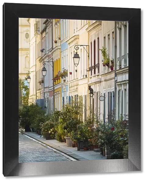 Rue Cremieux, Paris, France