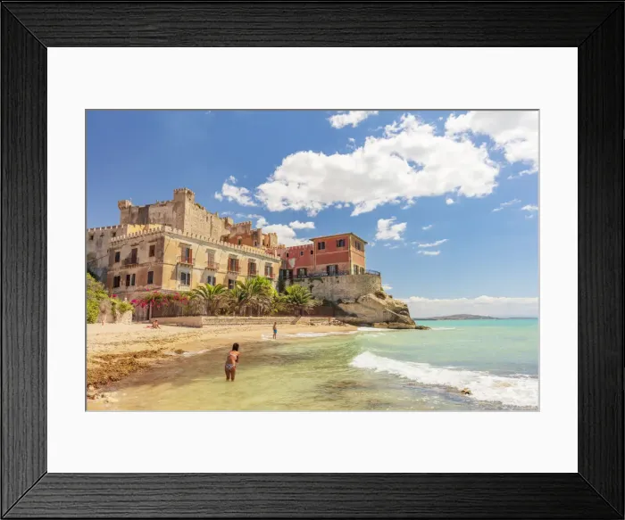 Framed Print : Licata, Sicily. People enjoying the seaside at Falconara castle Framed Print : Licata, Sicily. People enjoying the seaside at Falconara castle