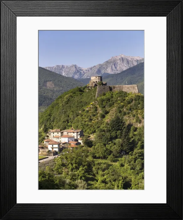 Framed Print : Italy, Tuscany, Serchio Valley, The Verrucoles Fortress Framed Print : Italy, Tuscany, Serchio Valley, The Verrucoles Fortress