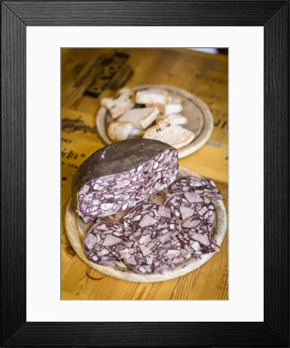 Framed Print : Italy, Tuscany, Serchio Valley, Sliced air-cured pork meat named Biroldo in a tavern of Framed Print : Italy, Tuscany, Serchio Valley, Sliced air-cured pork meat named Biroldo in a tavern of