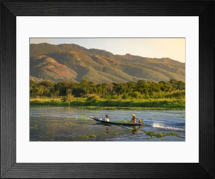 Framed Print : Boat with people going on Inle Lake seen from Maing Thauk bridge (AKA Maing Thouk) Framed Print : Boat with people going on Inle Lake seen from Maing Thauk bridge (AKA Maing Thouk)