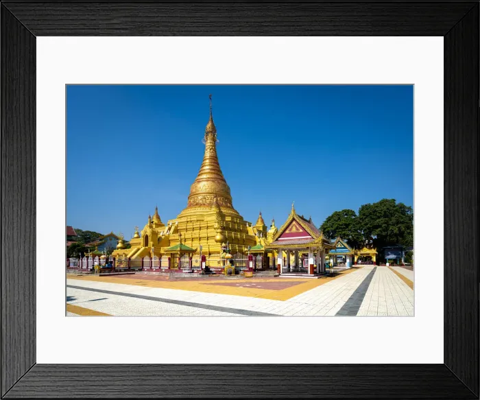 Framed Print : Golden Eindawya Paya (AKA Ein Daw Yar Pagoda) against clear sky on sunny day, Mandalay Framed Print : Golden Eindawya Paya (AKA Ein Daw Yar Pagoda) against clear sky on sunny day, Mandalay