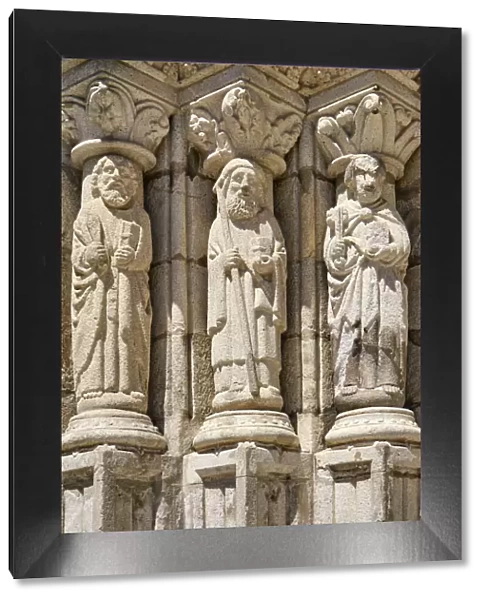Statues of the portal of the Motherchurch (Se Catedral) of Viana do Castelo dating back