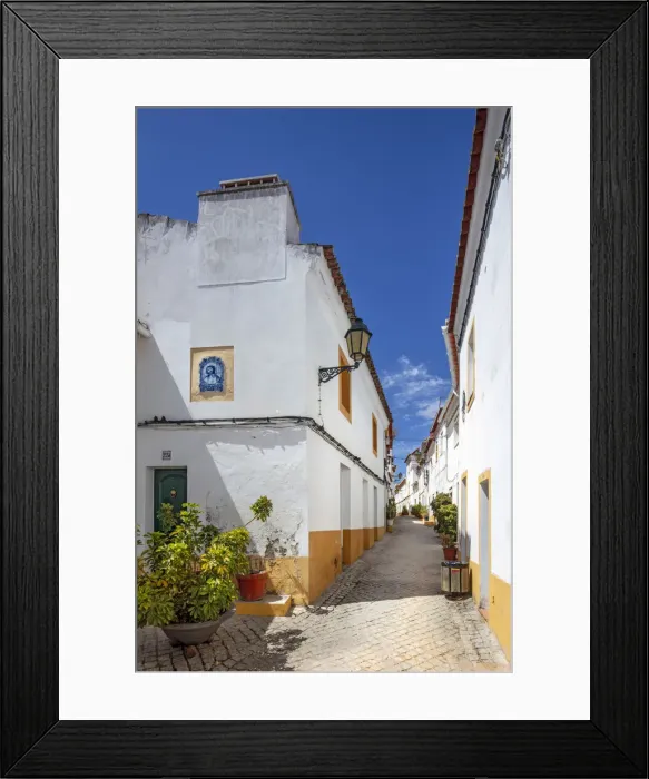 Framed Print : Portugal, Alentejo, Elvas. View along an ancient whitewashed Moorish street in the castle Framed Print : Portugal, Alentejo, Elvas. View along an ancient whitewashed Moorish street in the castle