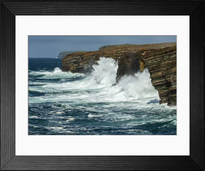 Framed Print : Huge waves crash against the layered cliffs of Yesnaby on the wild west coast of Mainland