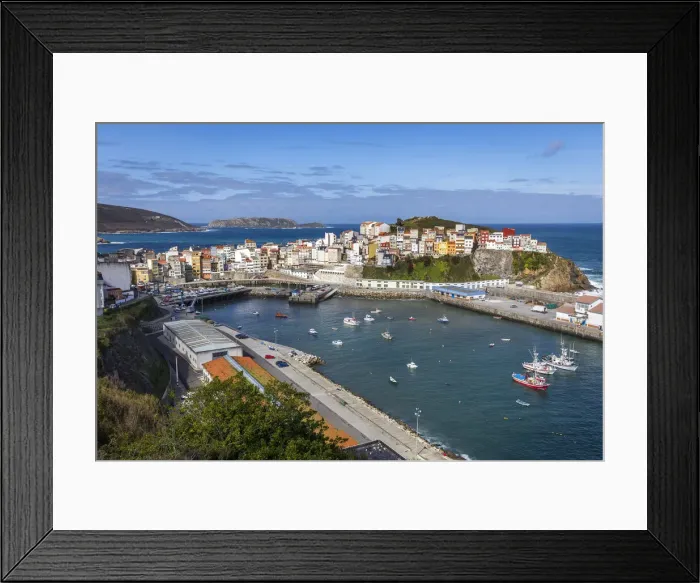 Framed Print : Spain, Galicia, Costa da Morte, Malpica, The port of Malpica from Punta da Plancha Framed Print : Spain, Galicia, Costa da Morte, Malpica, The port of Malpica from Punta da Plancha