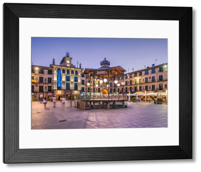 Framed Print : Plaza de los Fueros, Tudela, Navarre, Spain Framed Print : Plaza de los Fueros, Tudela, Navarre, Spain