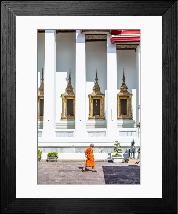 Framed Print : A monk walking in Wat Pho (Temple of the Reclining Buddha), Bangkok, Thailand Framed Print : A monk walking in Wat Pho (Temple of the Reclining Buddha), Bangkok, Thailand