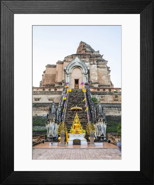 Framed Print : Wat Chedi Luang, Chiang Mai, Northern Thailand, Thailand Framed Print : Wat Chedi Luang, Chiang Mai, Northern Thailand, Thailand