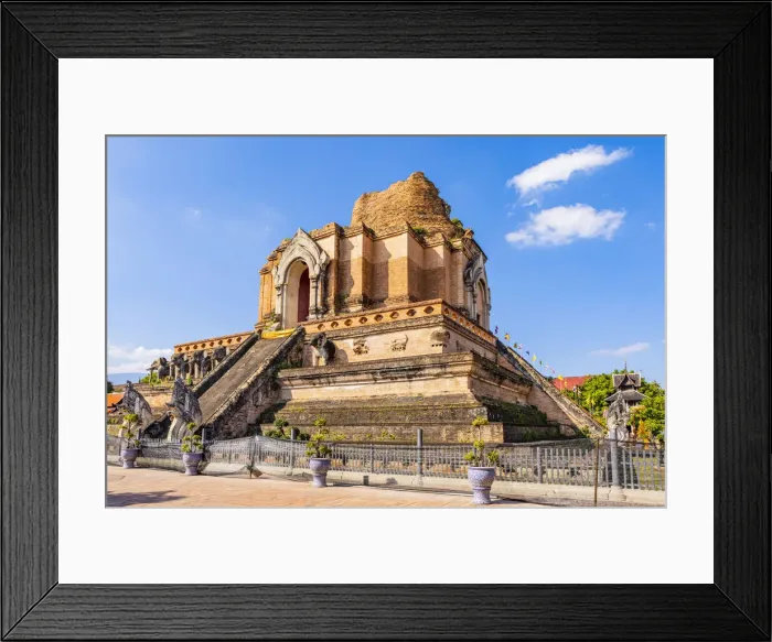Framed Print : Wat Chedi Luang, Chiang Mai, Northern Thailand, Thailand Framed Print : Wat Chedi Luang, Chiang Mai, Northern Thailand, Thailand