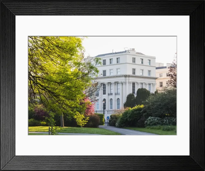 Framed Print : England, London, Regents Park, Chester Gate and Chester Terrace Framed Print : England, London, Regents Park, Chester Gate and Chester Terrace