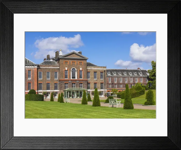 Framed Print : England, London, Kensington, Kensington Palace Framed Print : England, London, Kensington, Kensington Palace