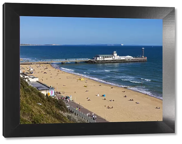 England, Dorset, Bournmouth, Bournmouth Beach and Pier