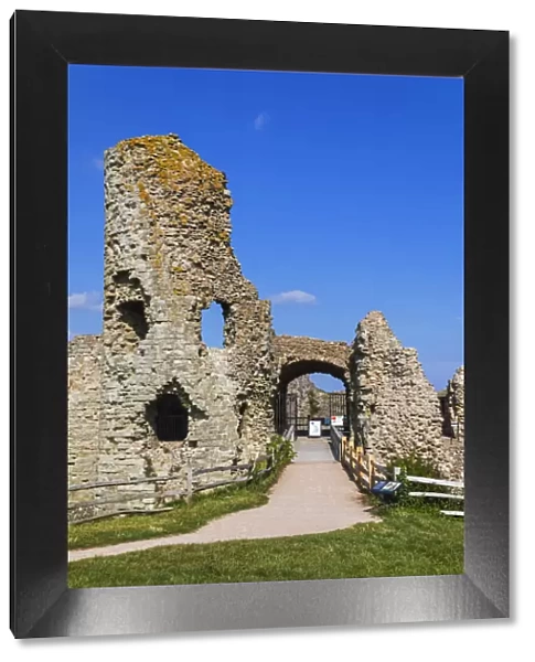 England, East Sussex, Pevensey, Pevensey Castle