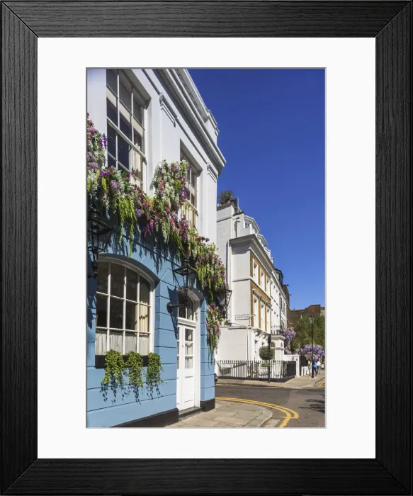 Framed Print : England, London, Westminster, Kensington and Chelsea, Cheyne Walk, 50 Cheyne Restaurant Framed Print : England, London, Westminster, Kensington and Chelsea, Cheyne Walk, 50 Cheyne Restaurant