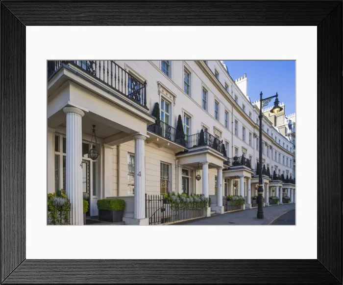 Framed Print : England, London, Westminster, Kensington and Chelsea, Belgravia, Grosvenor Crescent Framed Print : England, London, Westminster, Kensington and Chelsea, Belgravia, Grosvenor Crescent