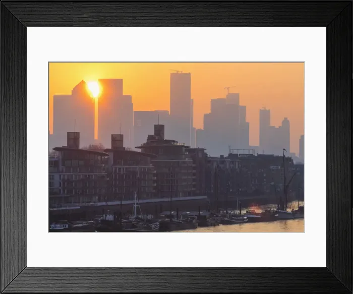 Framed Print : England, London, Docklands, River Thames and Canary Wharf Skyline at Dawn Framed Print : England, London, Docklands, River Thames and Canary Wharf Skyline at Dawn