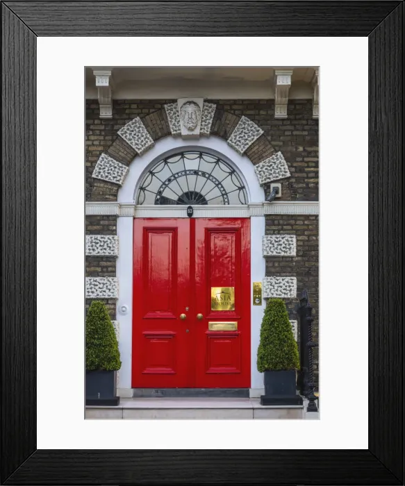 Framed Print : England, London, Marylebone, New Cavendish Street, Asia House, Doorway Entrance Framed Print : England, London, Marylebone, New Cavendish Street, Asia House, Doorway Entrance