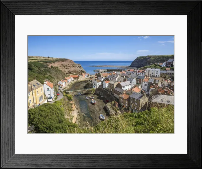 Framed Print : Staithes, Yorkshire, England, UK Framed Print : Staithes, Yorkshire, England, UK